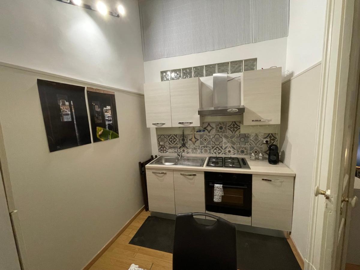 Bovio Prestige Apartments カターニア エクステリア 写真