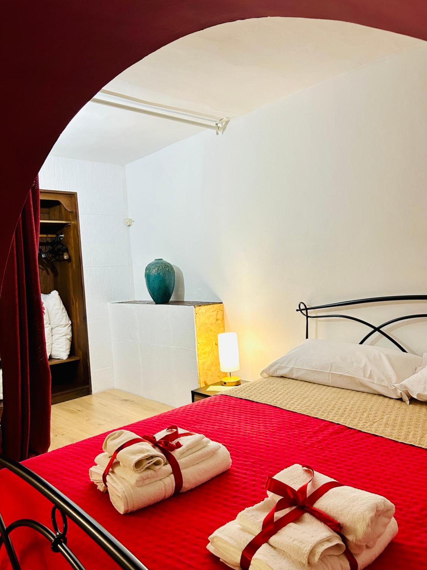 Bovio Prestige Apartments カターニア エクステリア 写真